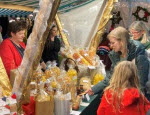 Stimmiger Adventsmarkt zog viele Besuchende an